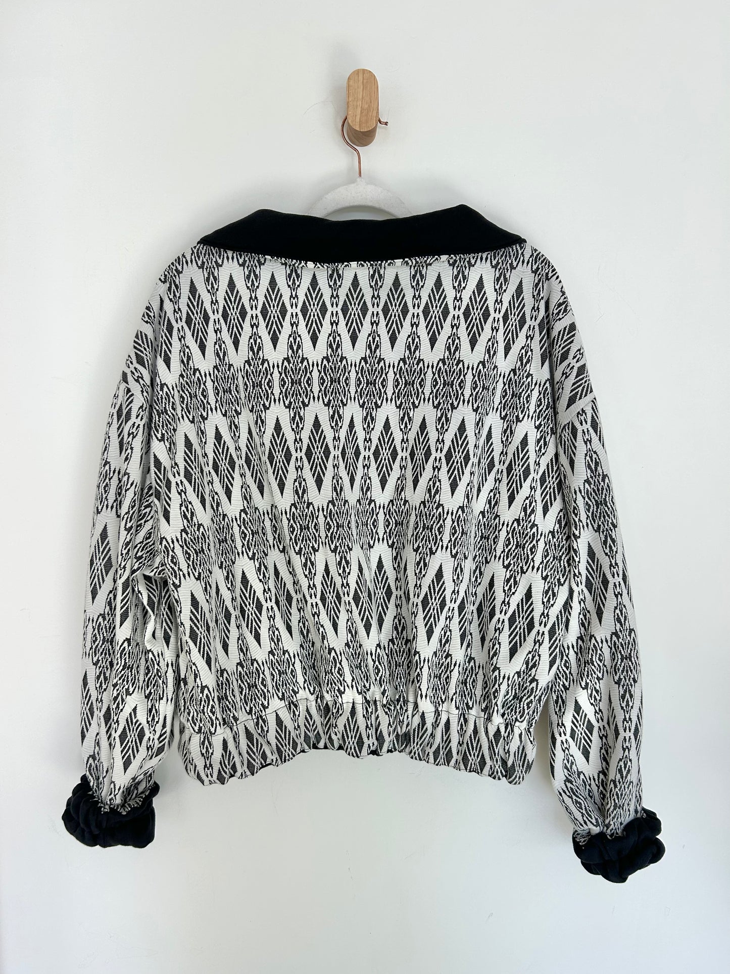 B&W Diamond Reversible Jacket