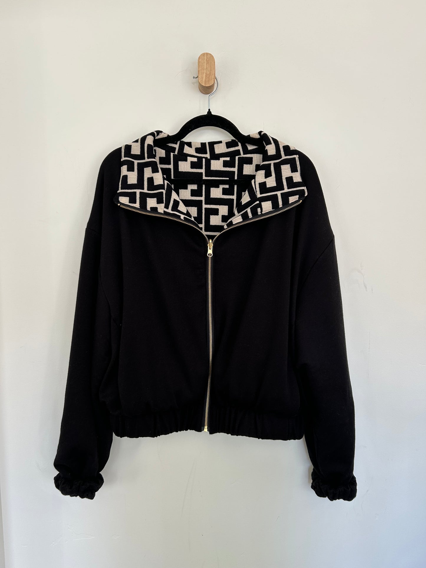 B&W Mix Reversible Jacket