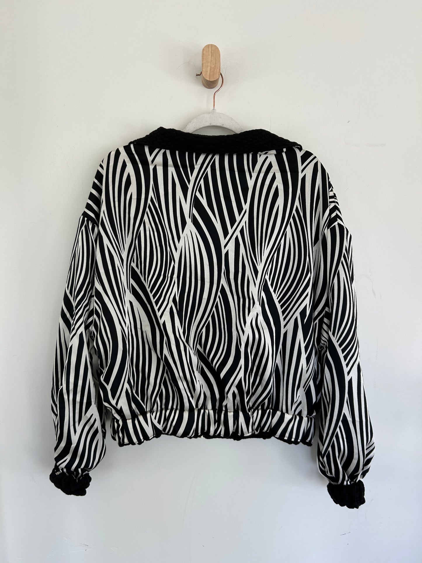 B&W Curly Stripe Reversible Jacket